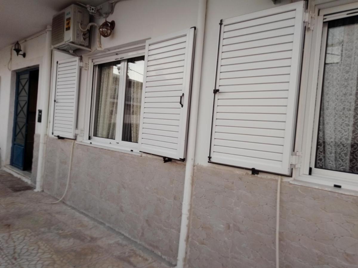 Precious Apartment Corinth Экстерьер фото